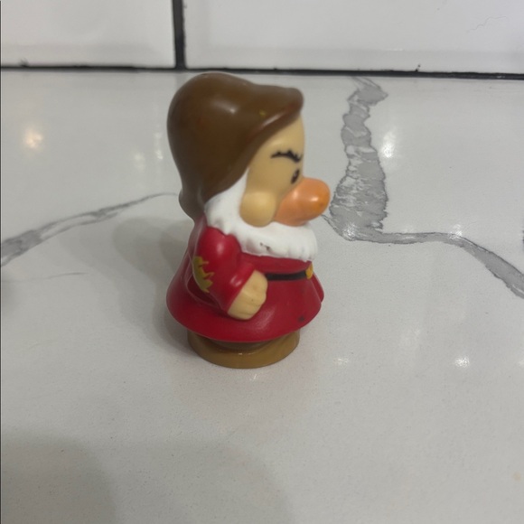 Little People Dwarf Grumpy 2012 - Picture 4 of 4